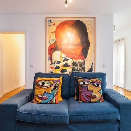 Bairro Alto Stylish One Bedroom *